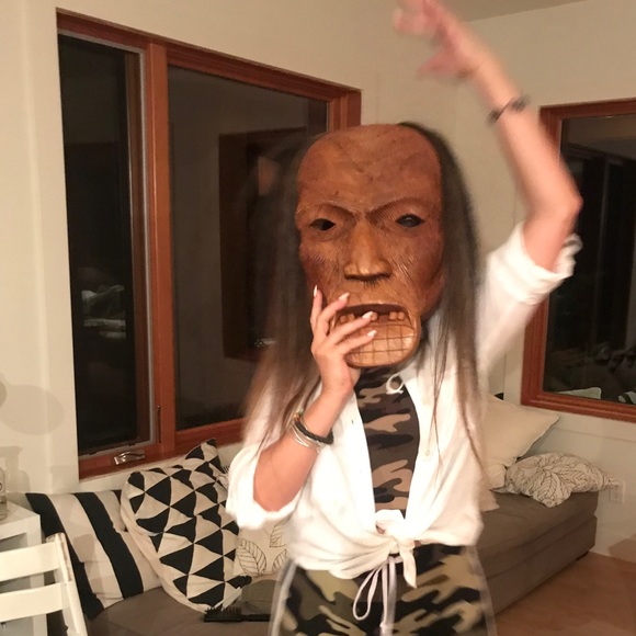 Meet your Posher, Luciana - Picture 1 of 1